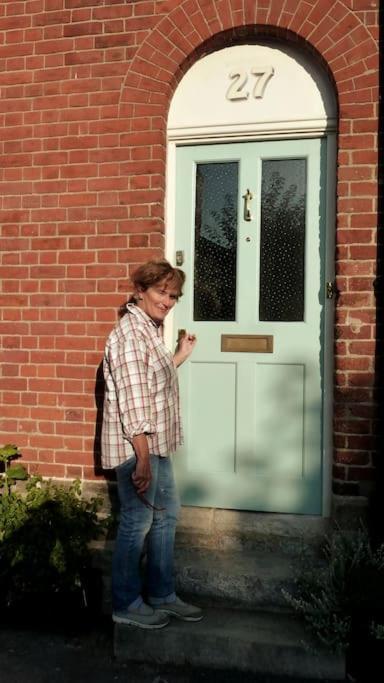 Ferienwohnung No. 27'S Self-Catering Flat For A Memorable Break. Bridport Exterior foto